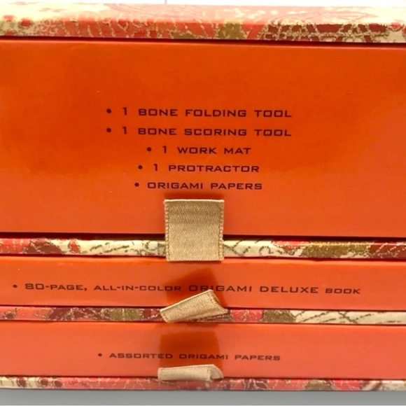 Origami Deluxe Book & Gift Set Tools Included! - Picture 6 of 11